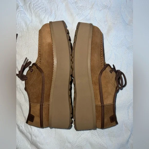 Ugg Cityfunc lace up platform shoes, chestnut, size 11, New in Box - Picture 6 of 15